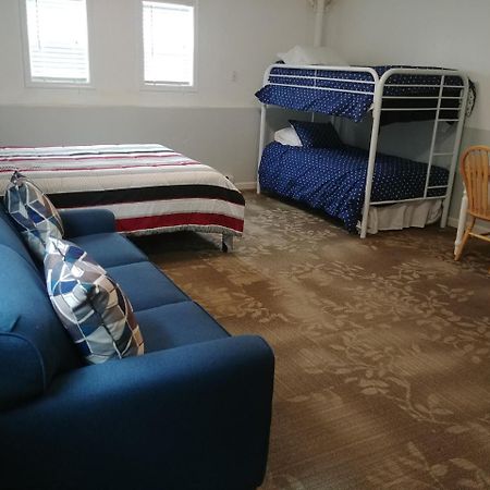Arctic Adventure Hostel 앵커리지 외부 사진